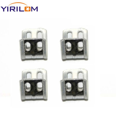 お買い得 蛇腹型ソファスプリングをしっかりと引っ掛けるための、亜鉛メッキを施した半プラスチック被覆4穴スプリングクリップ オンライン